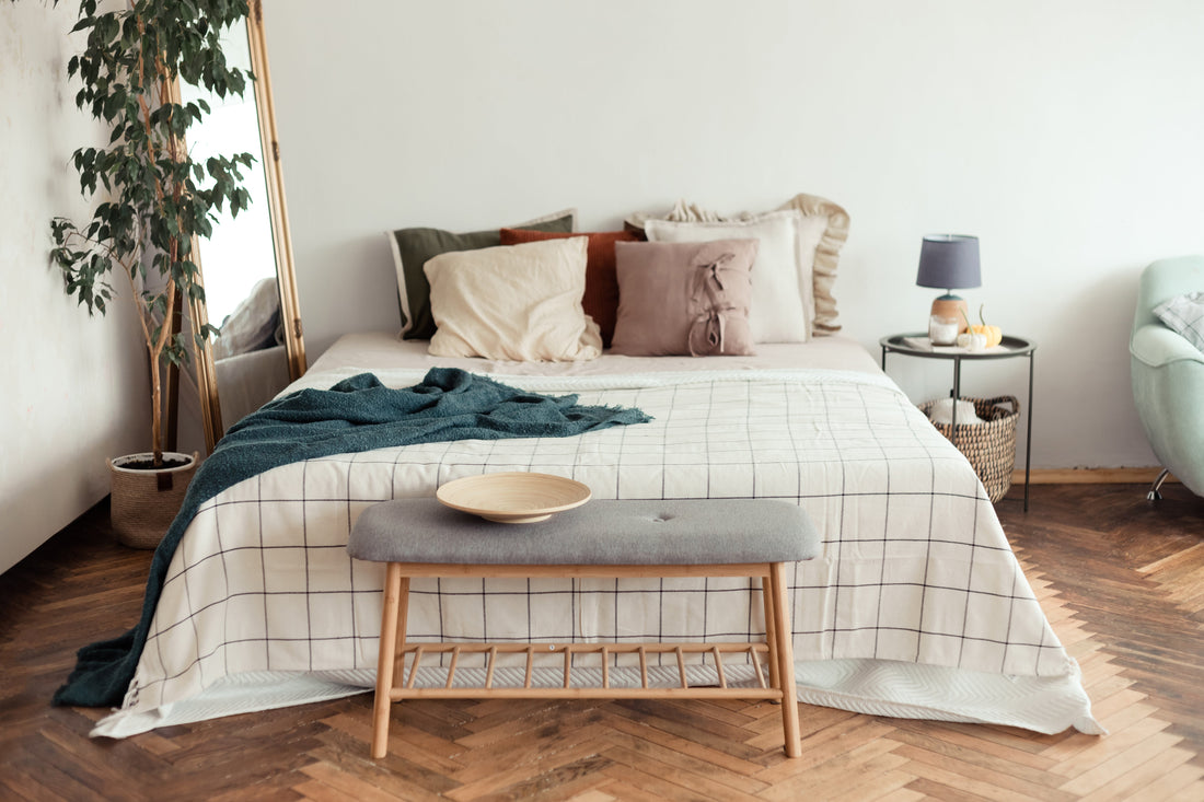 How to Keep Sheets Tight Without Lifting the Mattress Every Time