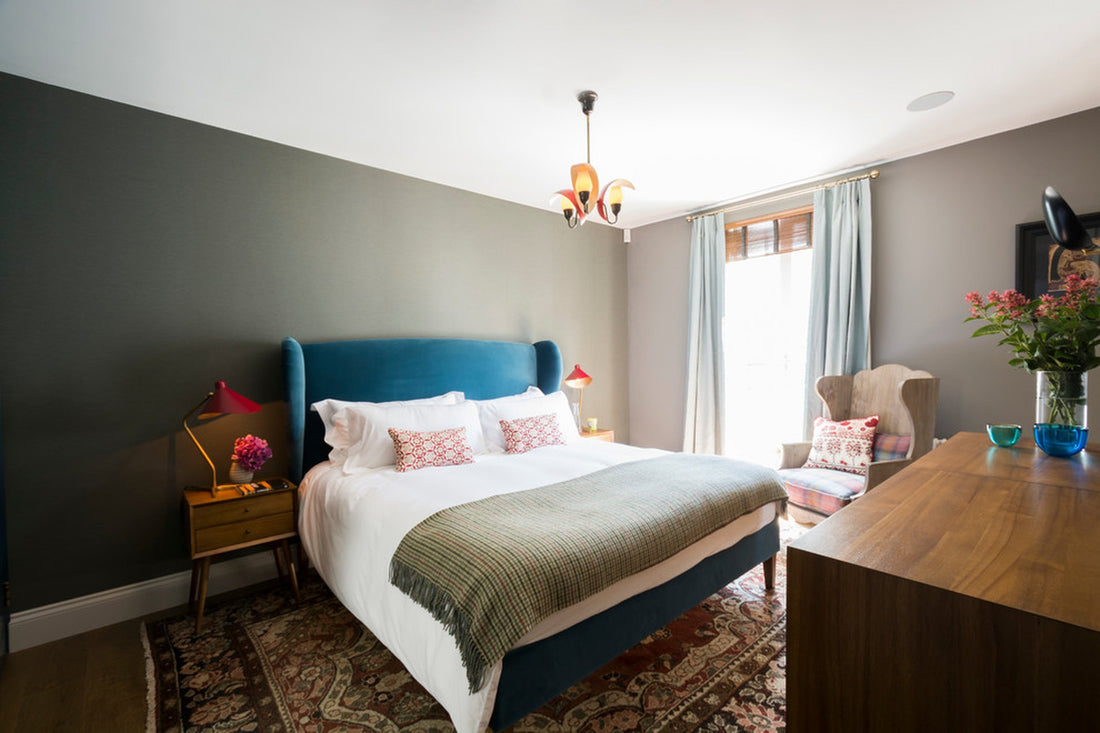 How to Keep Sheets in Place During Humid Weather